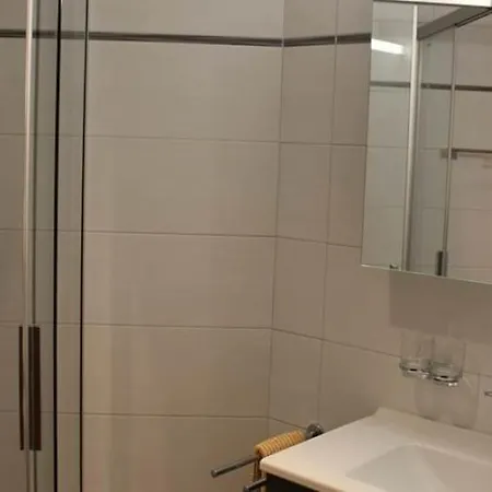 Saas-grund Sleeps 6 Wifi * 萨斯格伦德